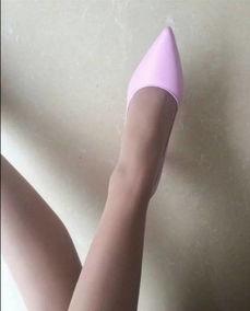 老婆的丝袜脚给人,一段关于爱与美的温馨故事