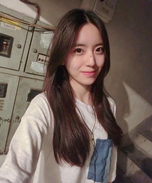 清纯美女初次AV,清纯美女的AV初体验记