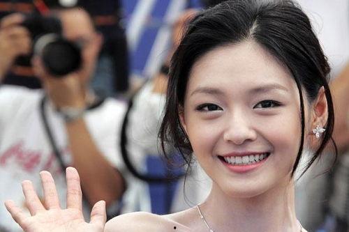 小乔吃瓜娱乐大s,揭秘大S的幕后故事